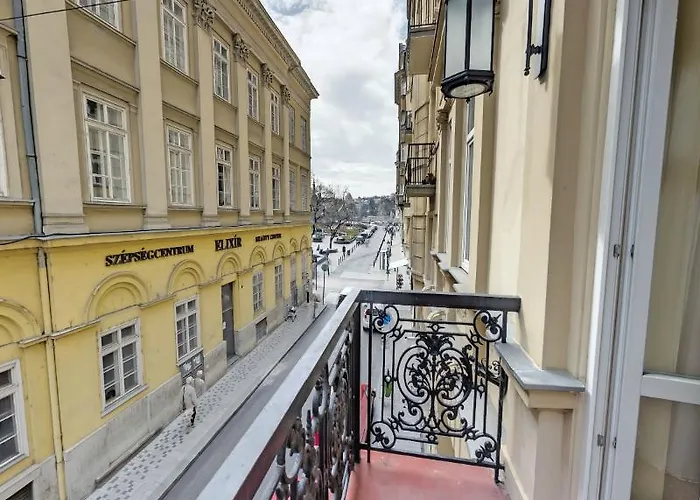 Baron Otel 4*