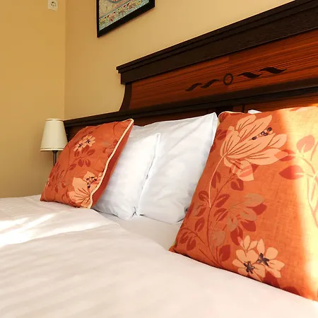 Otel Baron Budapeşte